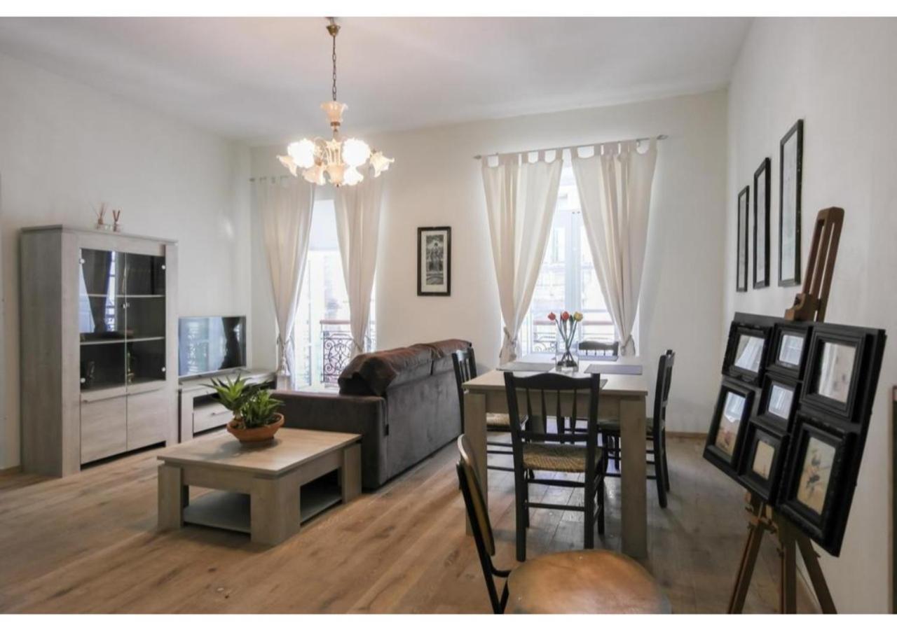 Apartament Merkanti *